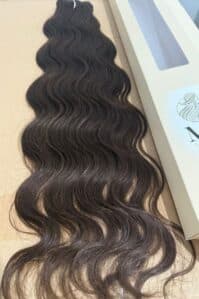 טרסים - שיער חום גלי