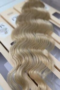 טרסים - שיער בלונד גלי